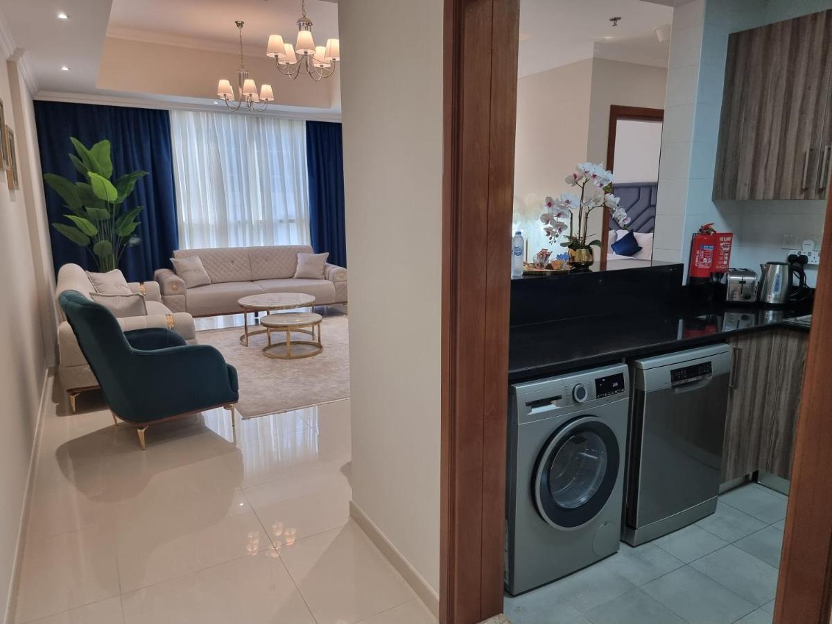 Dunya Tower Luxury And 2 Min Walk To Dubai Mall And Burj Khalifa In Heart Of Downtown Eksteriør billede