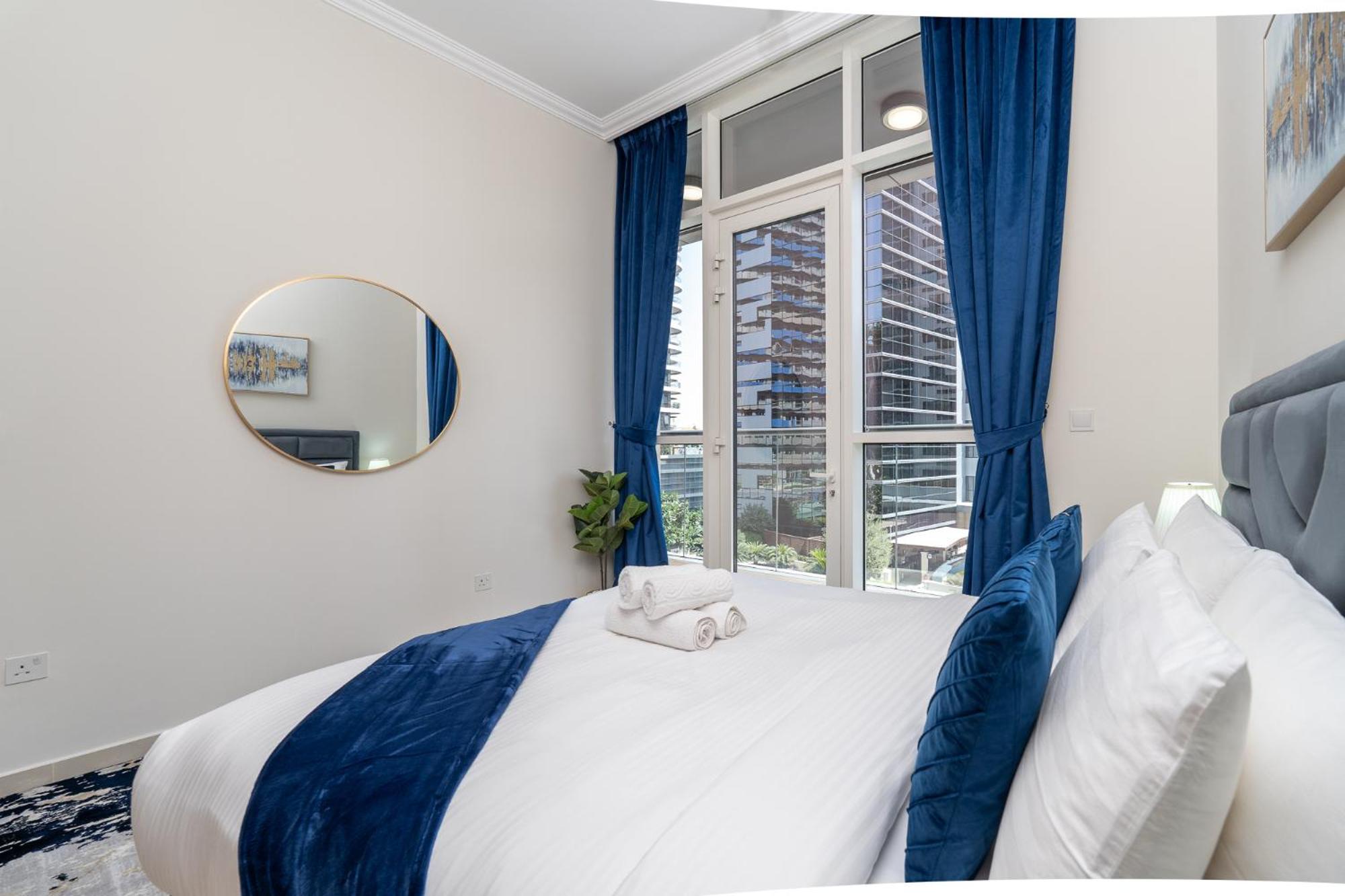 Dunya Tower Luxury And 2 Min Walk To Dubai Mall And Burj Khalifa In Heart Of Downtown Eksteriør billede