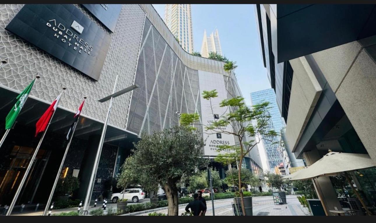 Dunya Tower Luxury And 2 Min Walk To Dubai Mall And Burj Khalifa In Heart Of Downtown Eksteriør billede