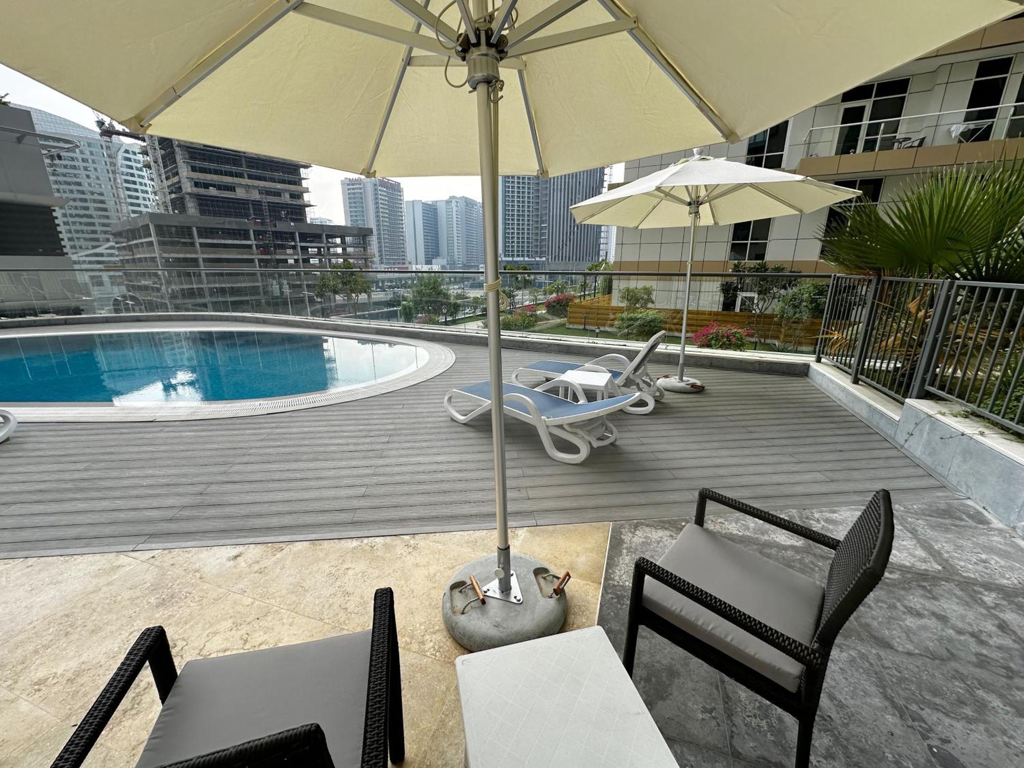 Dunya Tower Luxury And 2 Min Walk To Dubai Mall And Burj Khalifa In Heart Of Downtown Eksteriør billede